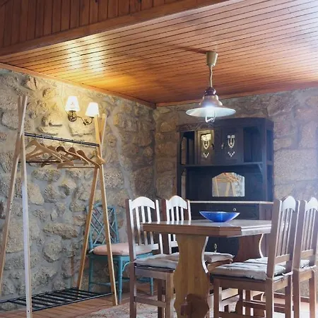 Casa Dos Limoes Дом отдыха Аркуш-ди-Валдевеш